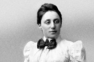 Emmy Noether: Revolutionary Mathematician Who Linked Symmetry and Conservation Laws