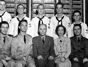 USAF - SCIENCE PHOTO LIBRARY Grace Hopper with Howard Aitken (middle, bottom row) and the rest of the Harvard Mark 1 computer team in 1944