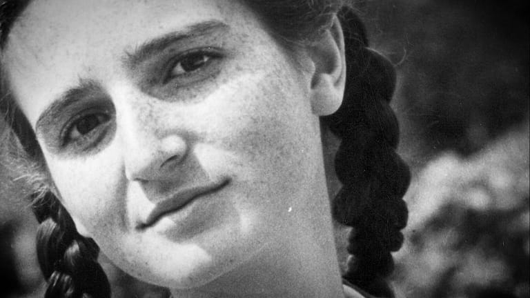Türkan: The Story of a Female Scientist - Gülay Ayyıldız Yiğitcan