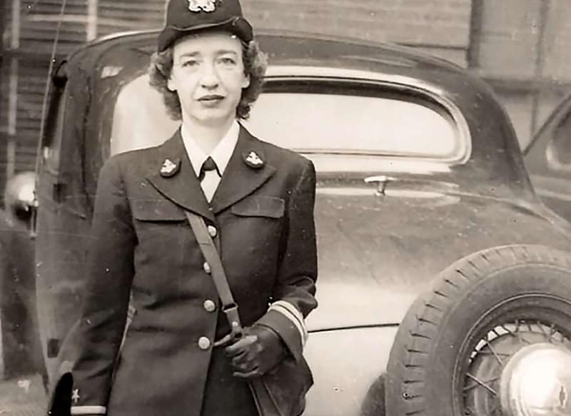 Grace Hopper - The Woman Who Taught Computers to Speak Our Language 5