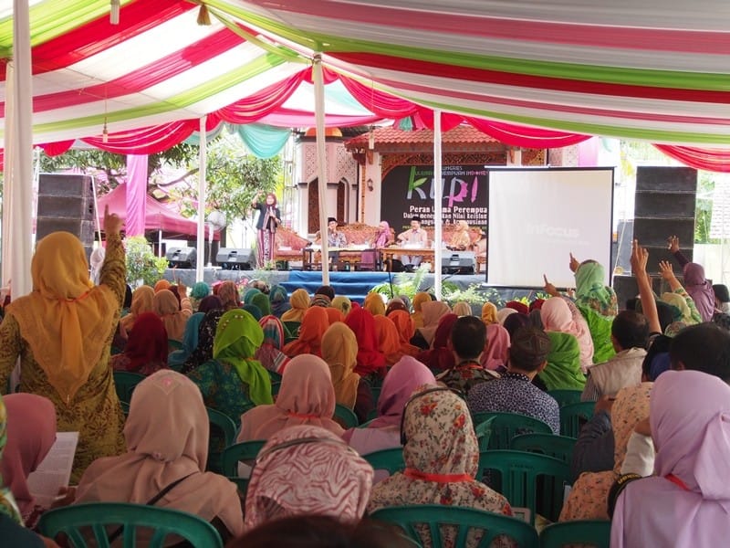 Slide 3 Muslim Women in Indonesia Ignite Change (source_ Priyanka Borpujari)
